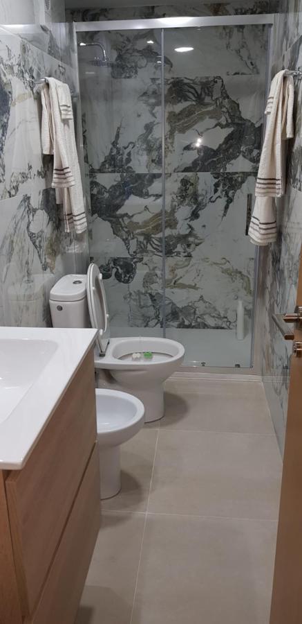 Tranquila, Agradable Cerca De Valencia En Vivienda Compartida Homestay